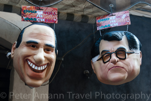 Catania, Politiker-Masken